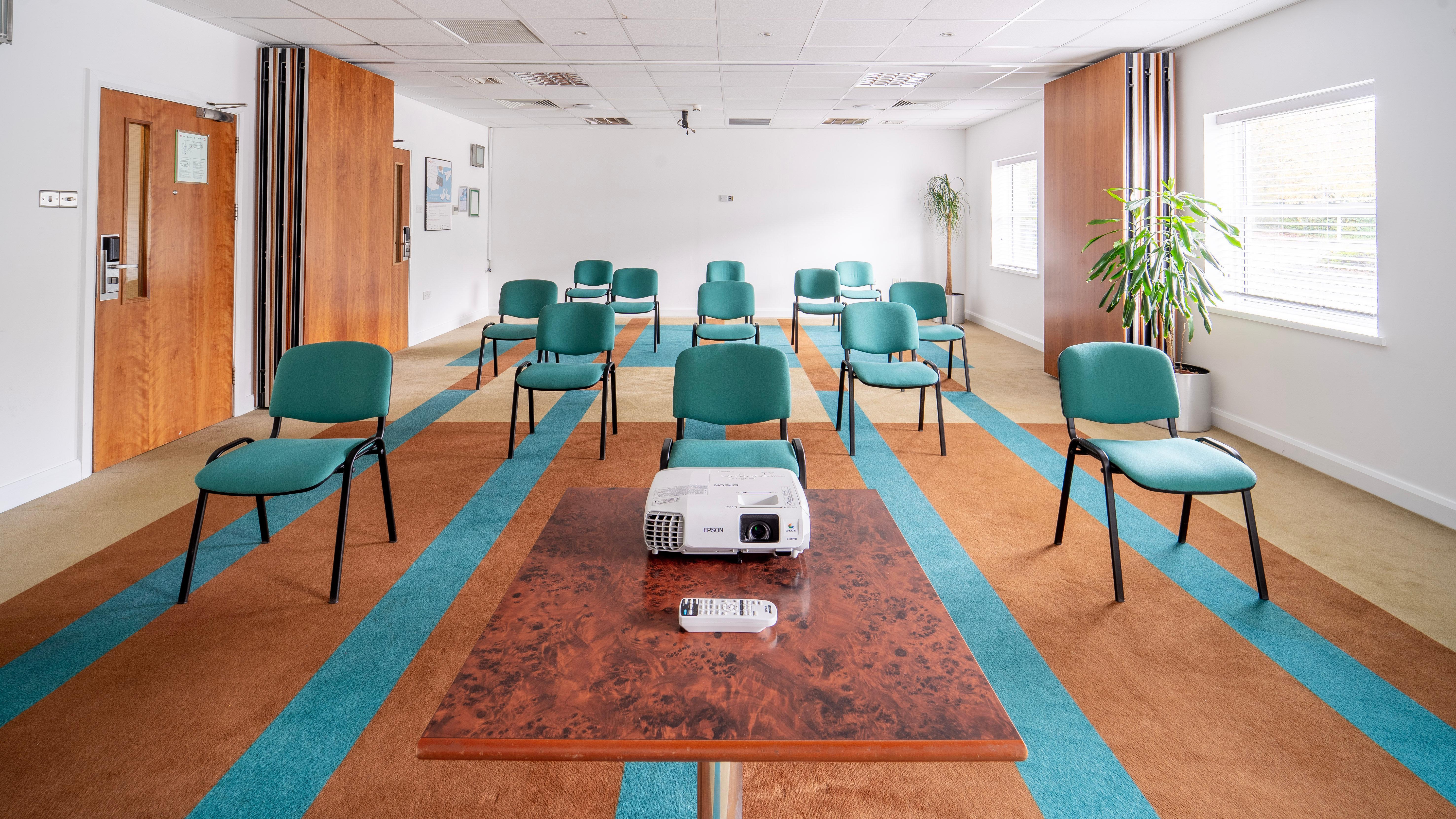 Holiday Inn Bristol Airport By Ihg Redhill  Экстерьер фото