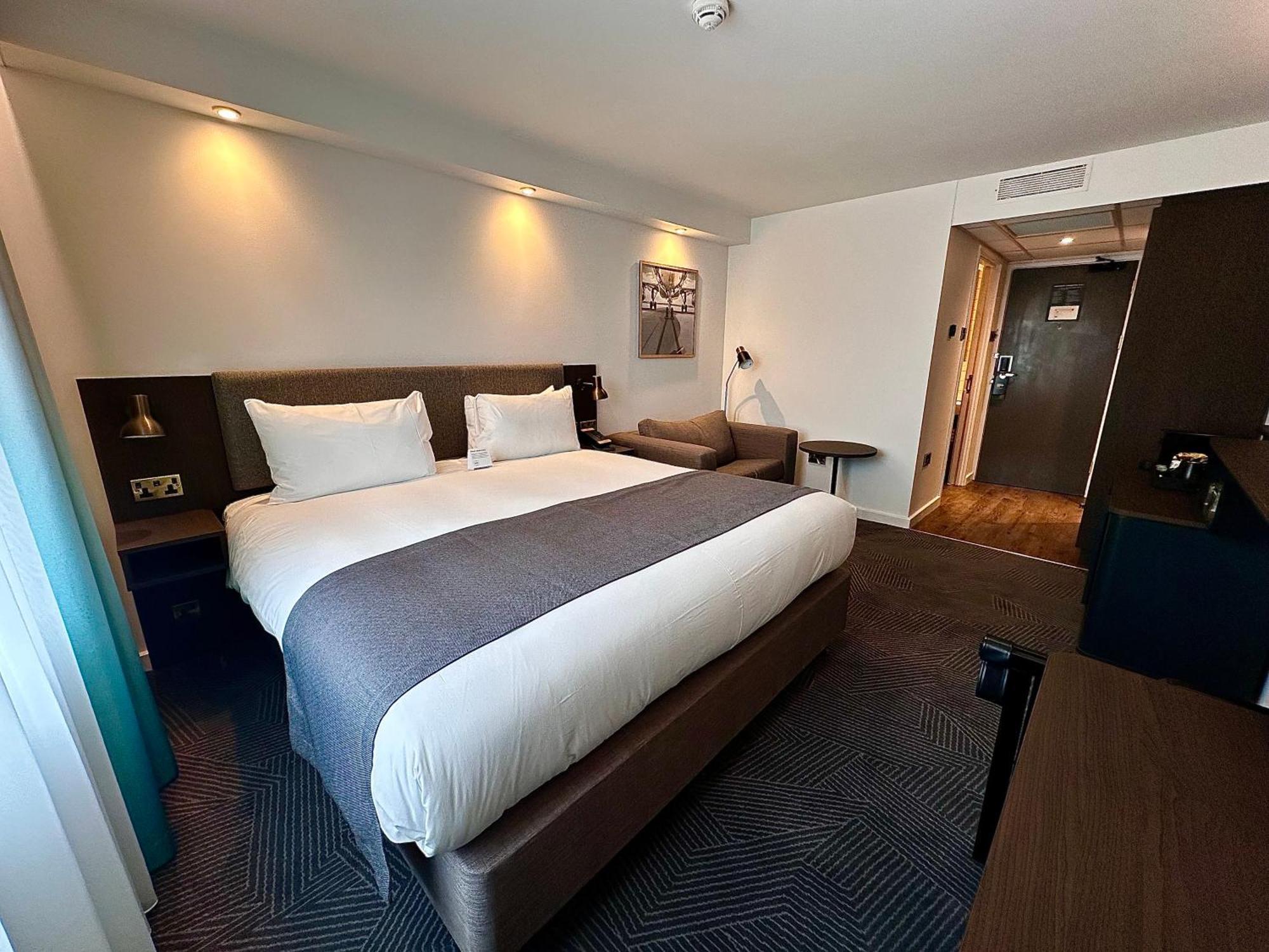 Holiday Inn Bristol Airport By Ihg Redhill  Экстерьер фото