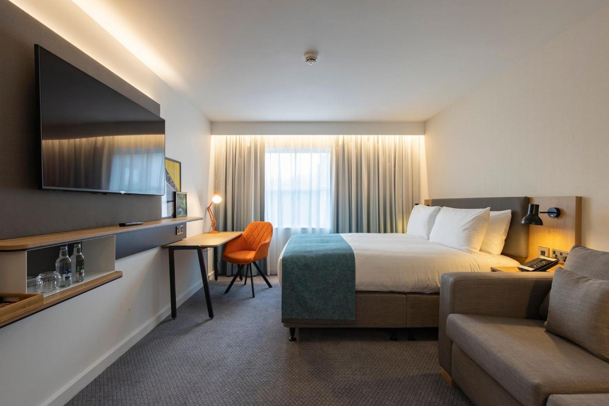Holiday Inn Bristol Airport By Ihg Redhill  Экстерьер фото