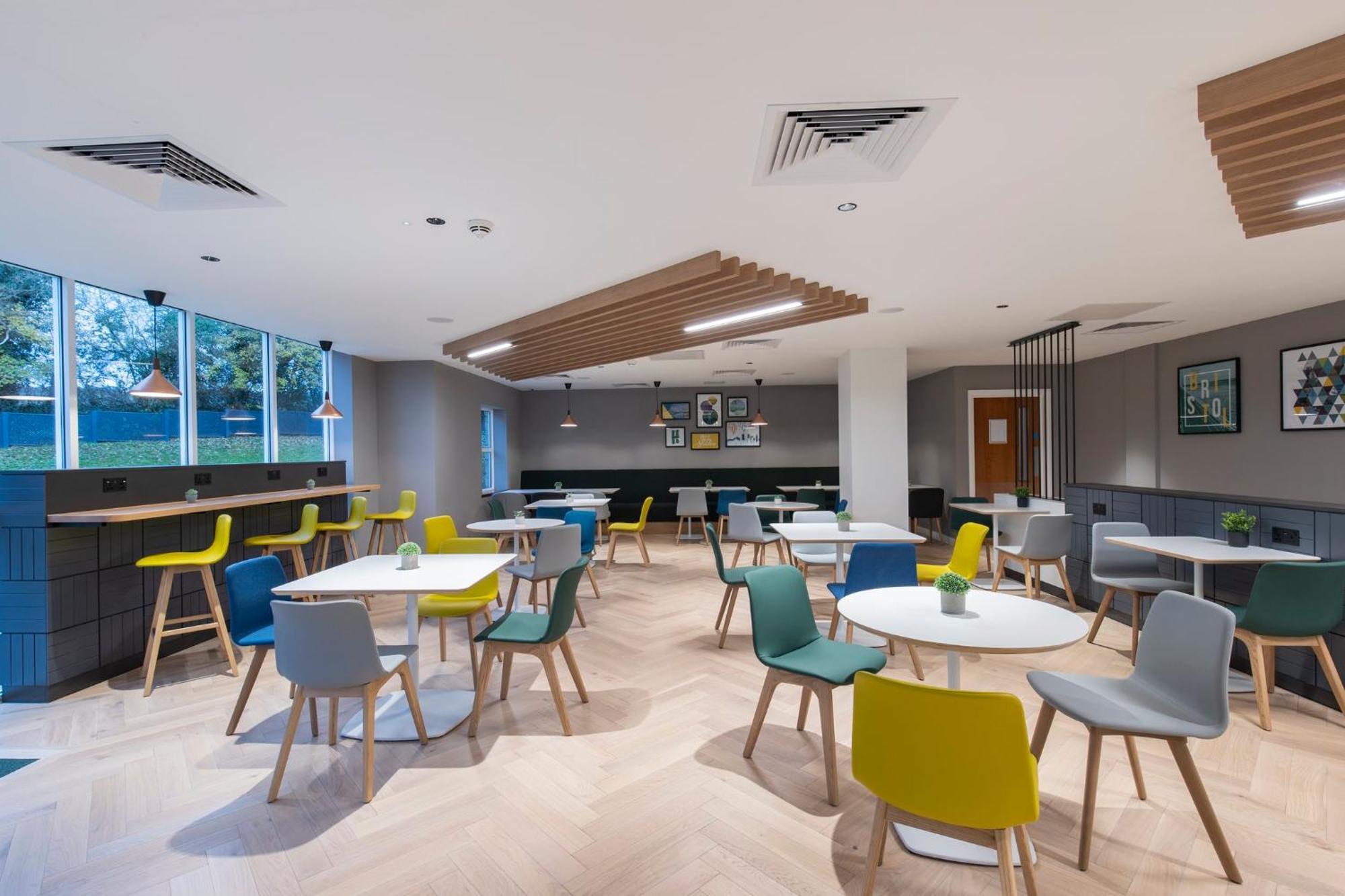 Holiday Inn Bristol Airport By Ihg Redhill  Экстерьер фото