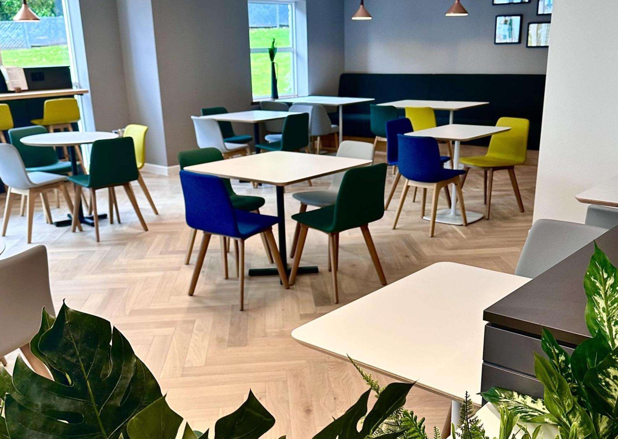 Holiday Inn Bristol Airport By Ihg Redhill  Экстерьер фото
